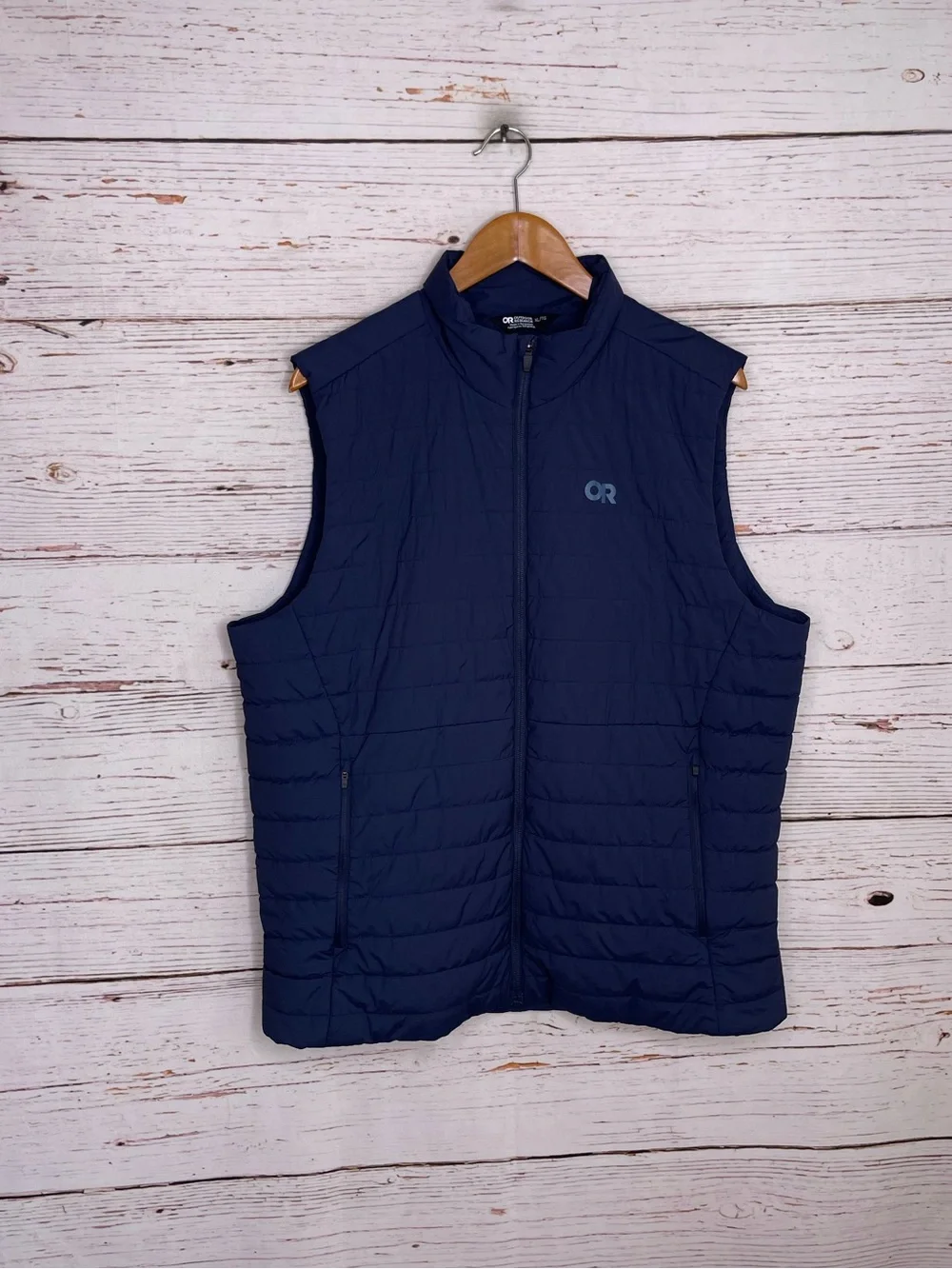 LIKE NEW Outdoor Research water resistant insulated shadow vest